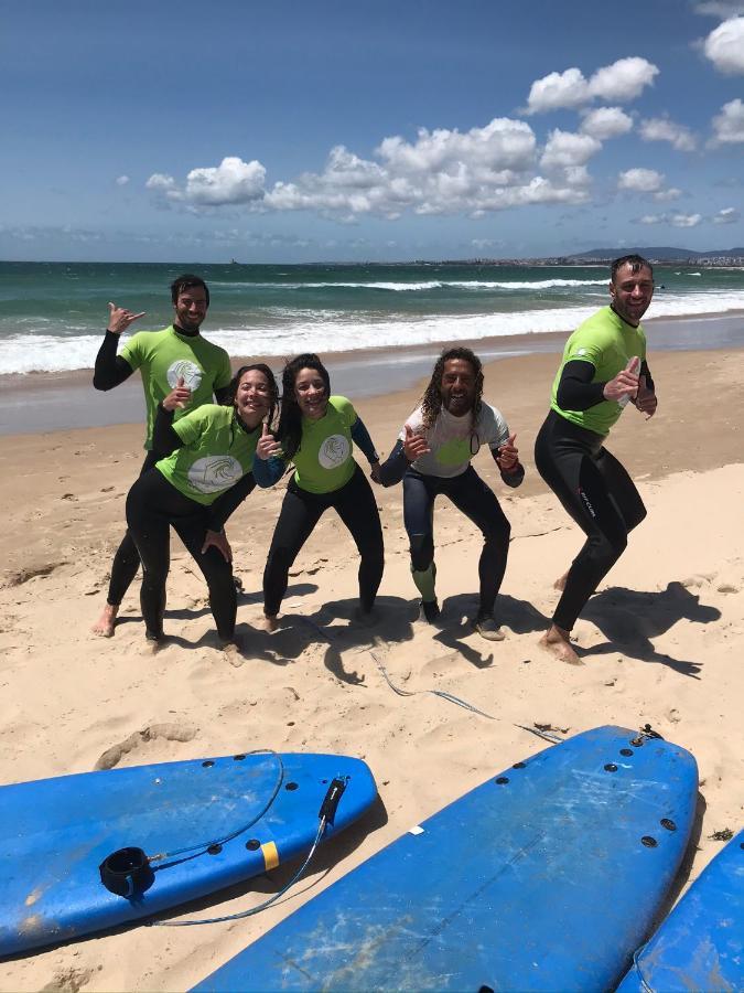 Getwet Surfcamp II Hostel กอสตา ดา กาปาริกา ภายนอก รูปภาพ